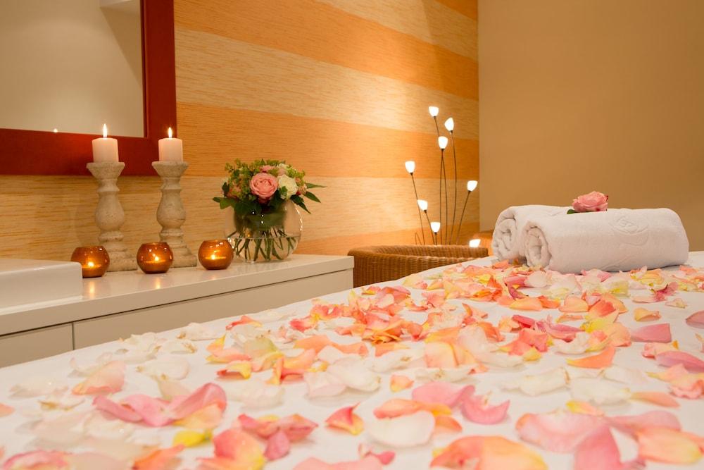 Pienzenau Am Schlosspark Hotel 4*